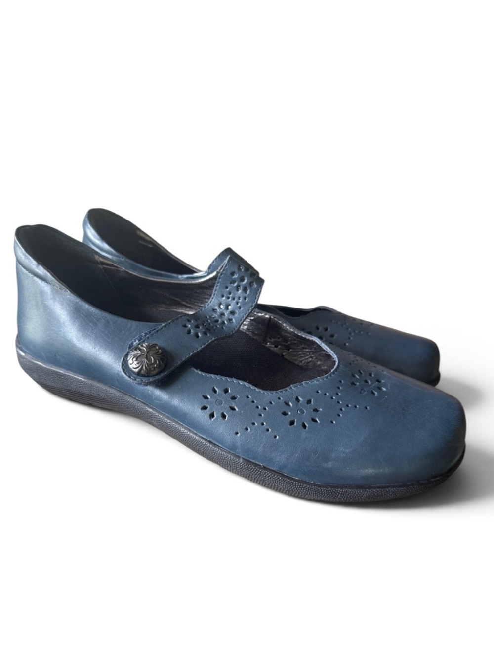 David Tate Mary Jane slip on Velcro snap excellent condition size 9 1/2 navy